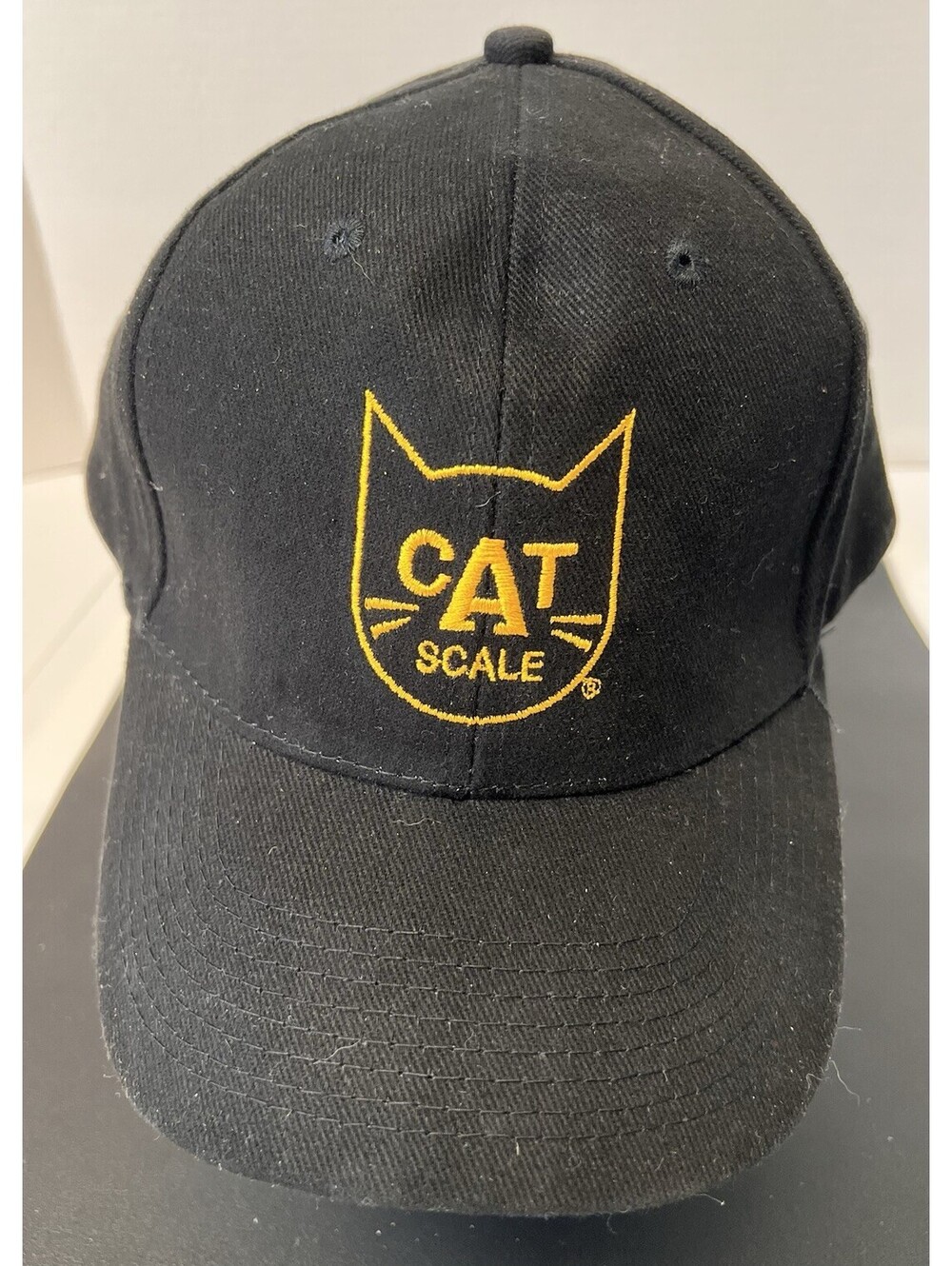 Cat Scale Adjustable Trucker Hat Cap Black Yellow Hook & Loop Strap